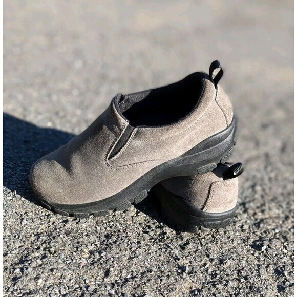 MRC Men's Size 8 Grey & Black Parker Suede Slip On Shoes - Picture 1 of 8